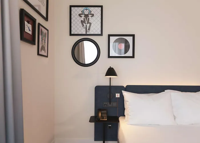 Hampton By Hilton 酒店 3*